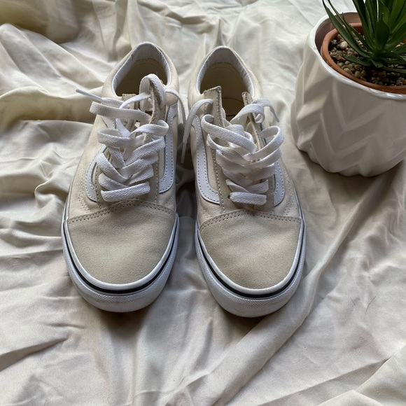 vans sand color